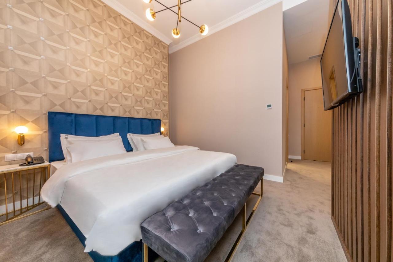 Newport Hotel Kutaisi Bagian luar foto