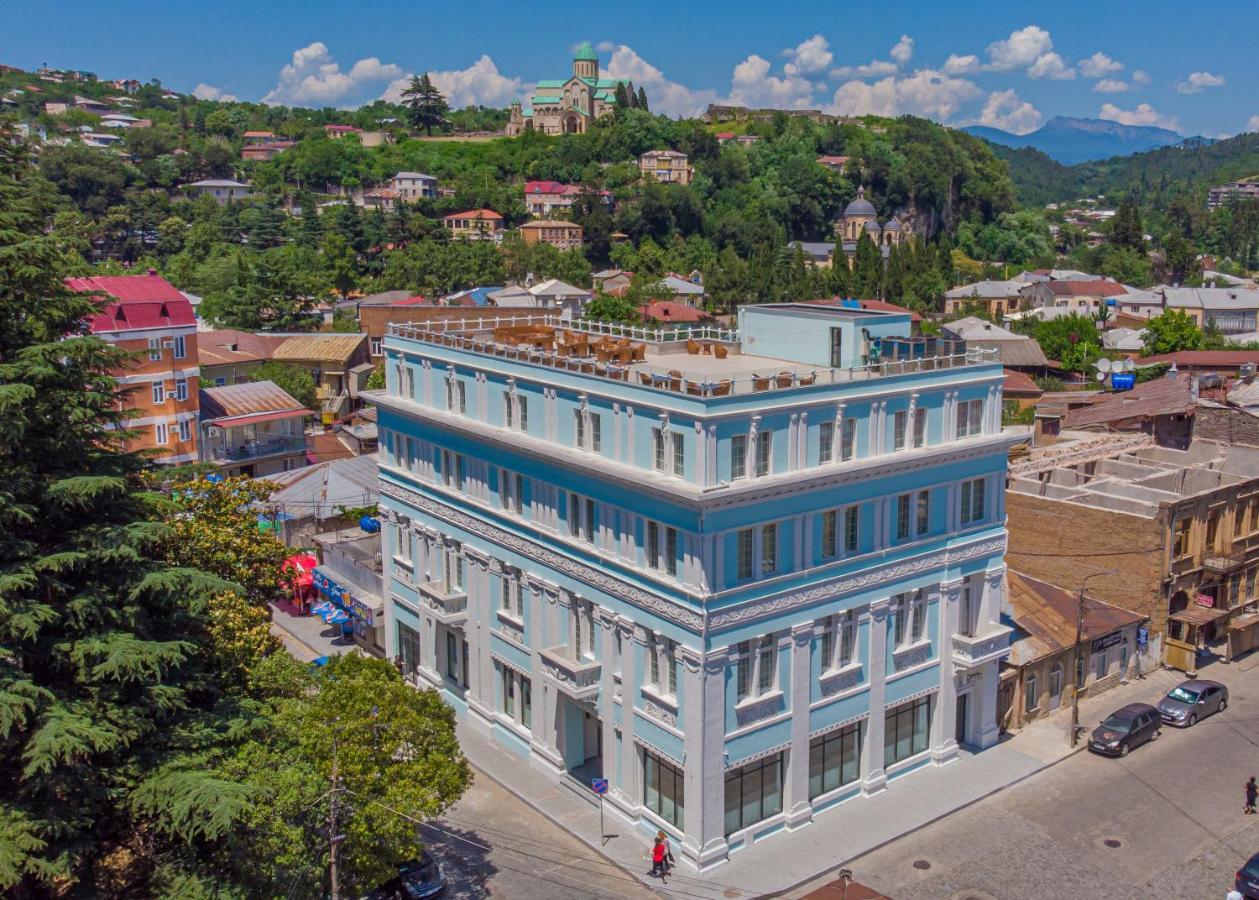 Newport Hotel Kutaisi Bagian luar foto
